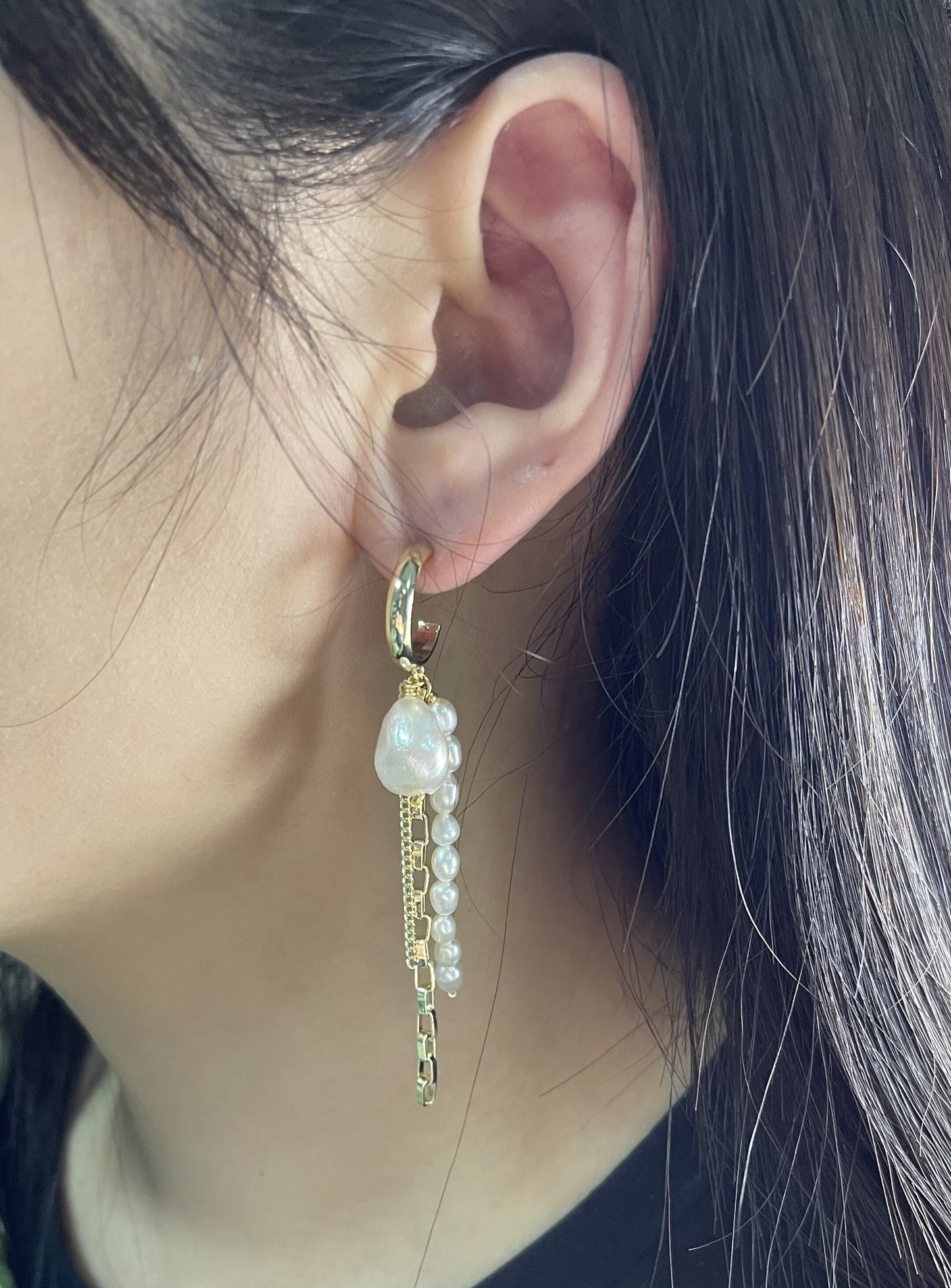 Fashion three theard Gold White freshwater pearl dangle earrings,earring with white baroque Natural Pearl,SE3-120-41