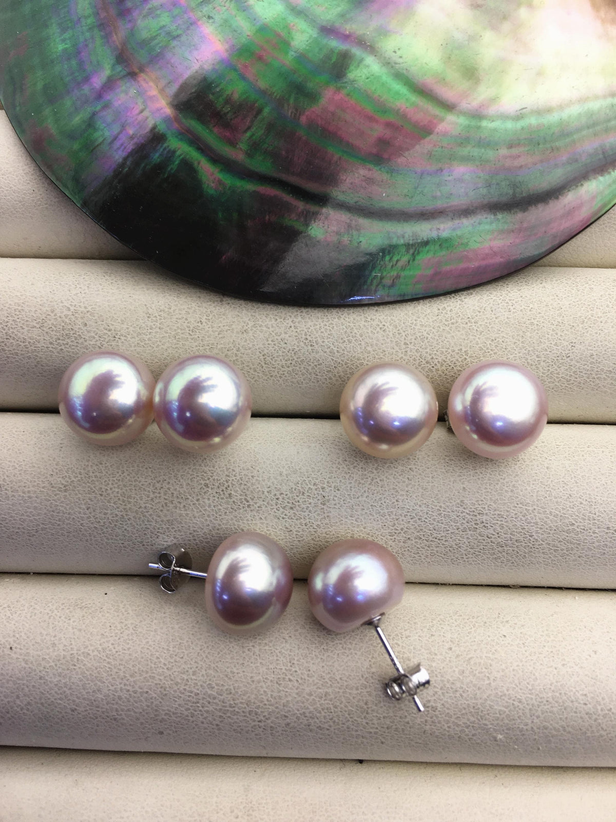 1 pair AAA 11.5-12mm purple rainbow button round Pearl Stud Earrings,freshwater pearl earrings,Wedding,classic pearl studs,SE1-069-26