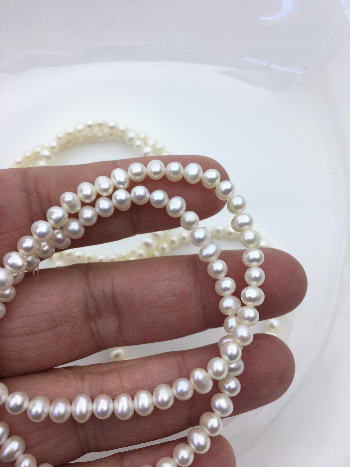 1pc AAA 7'' 4-5mm white potato Freshwater pearl Elastic string Bracelet,B8-009