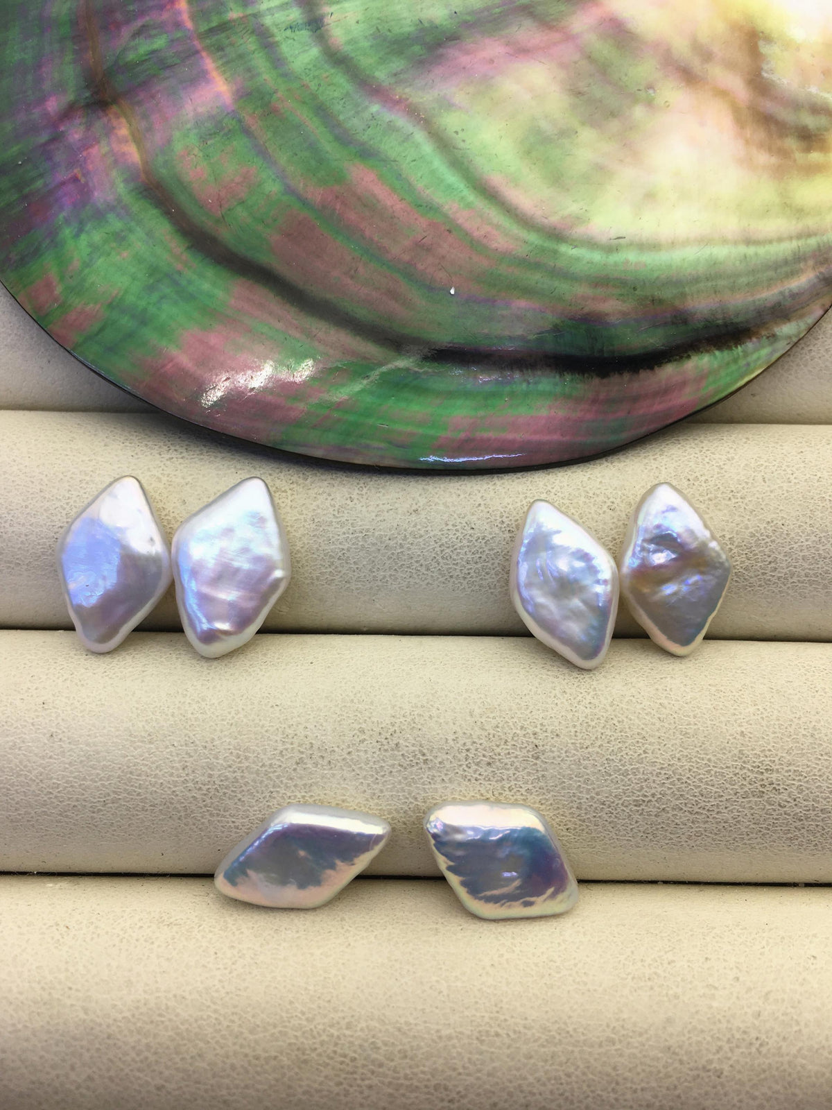 2 pairs AAA 9-10x15-17mm White Diamond Shape Freshwater Pearl White loose Beads Piar,wholesale,ZS-103-37-55