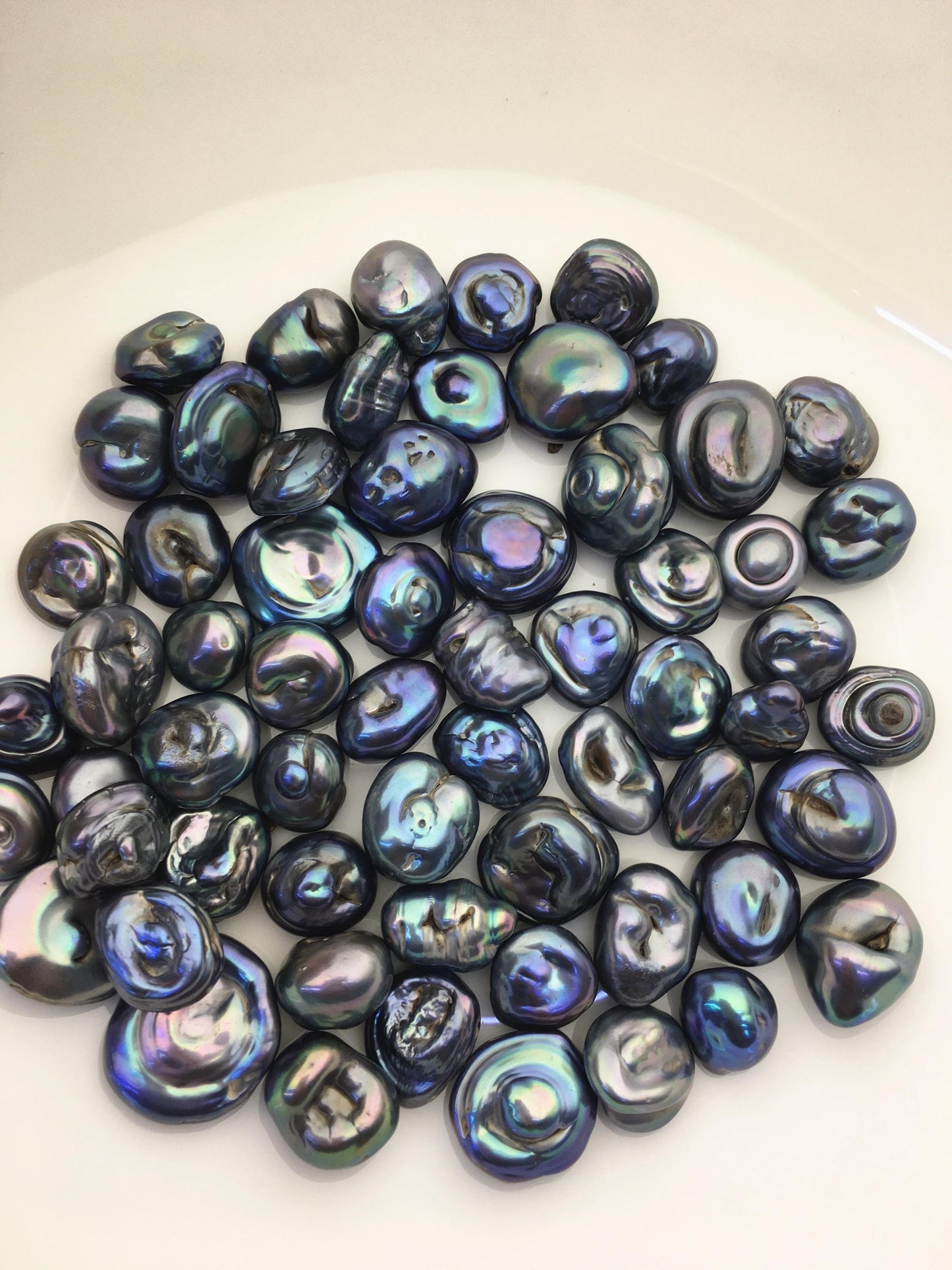 61pcs AA 11-16mm black blue green baroque freshwater pearls, no hole,ZS-T35