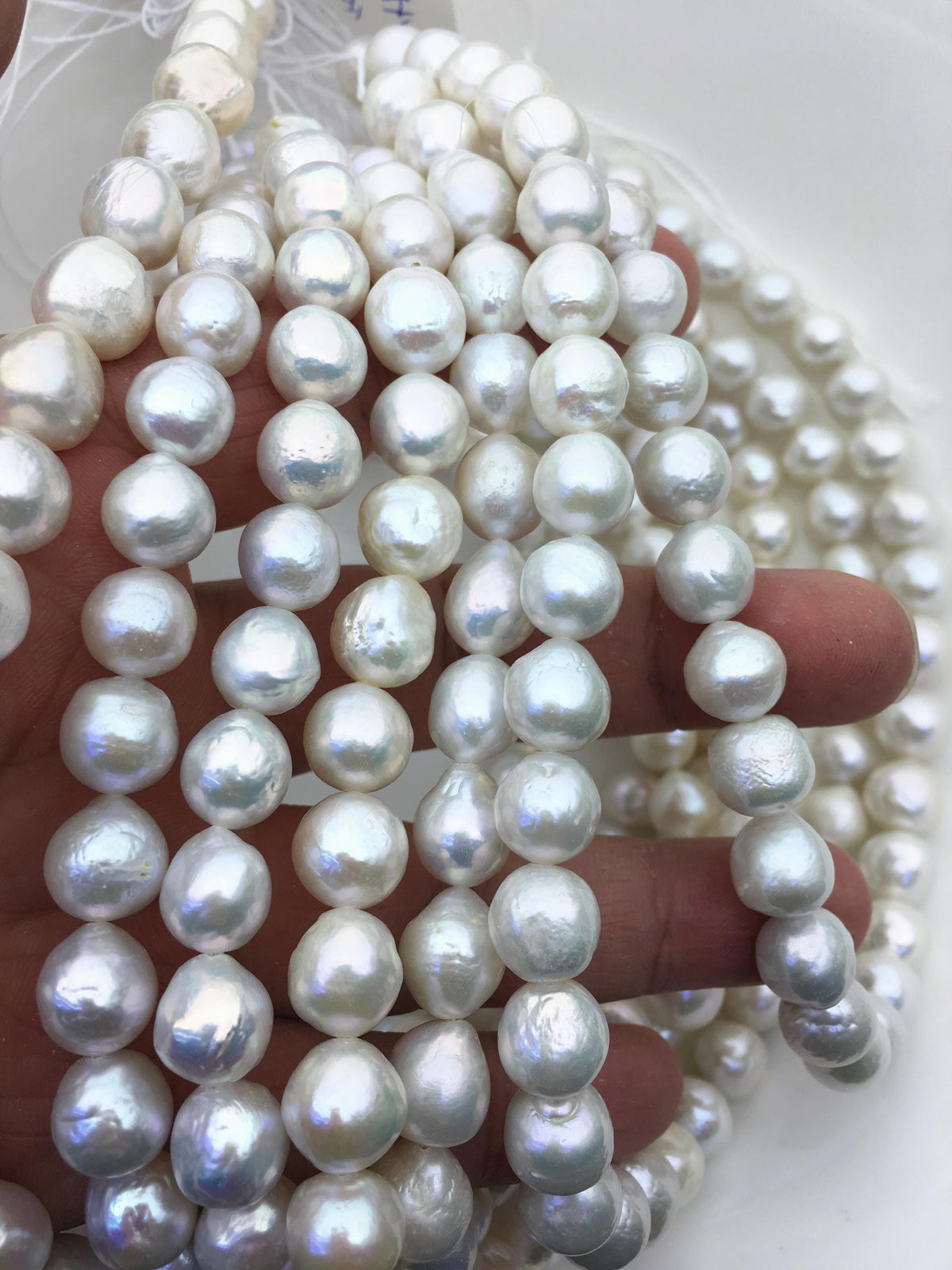 AA+ 9.5-12mm white baroque near round Edison Freshwater Pearl,ED12-2A-5-29