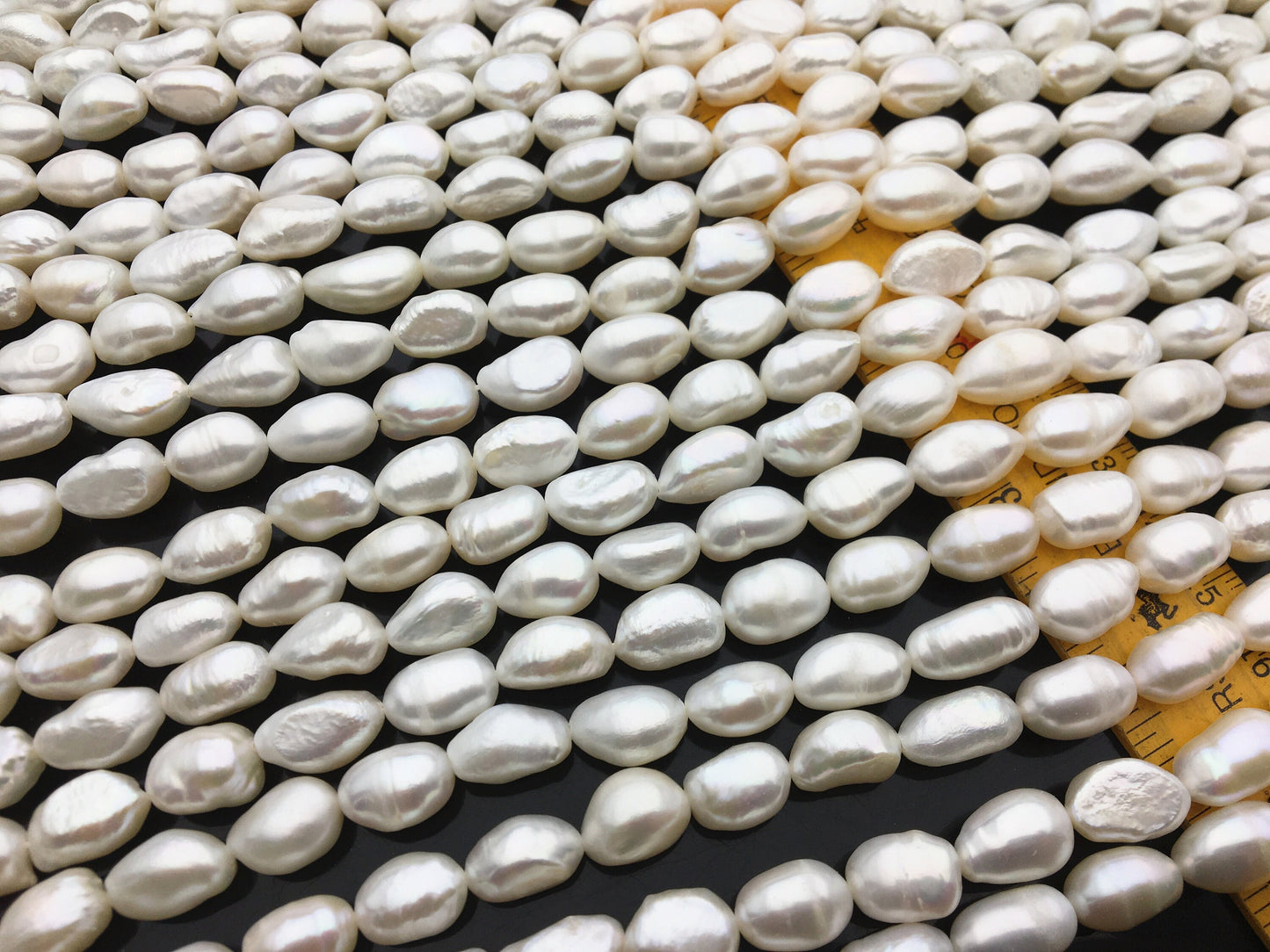 AA 9-10mm white long nugget freshwater pearls,LM9-2A-3
