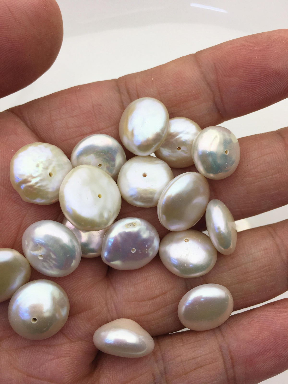 20pcs AAA/AA+ 13-15mm White Coin freshwater pearls,diy bead, 0.9mm half hole , flat round pearl bead,COIN12-T17