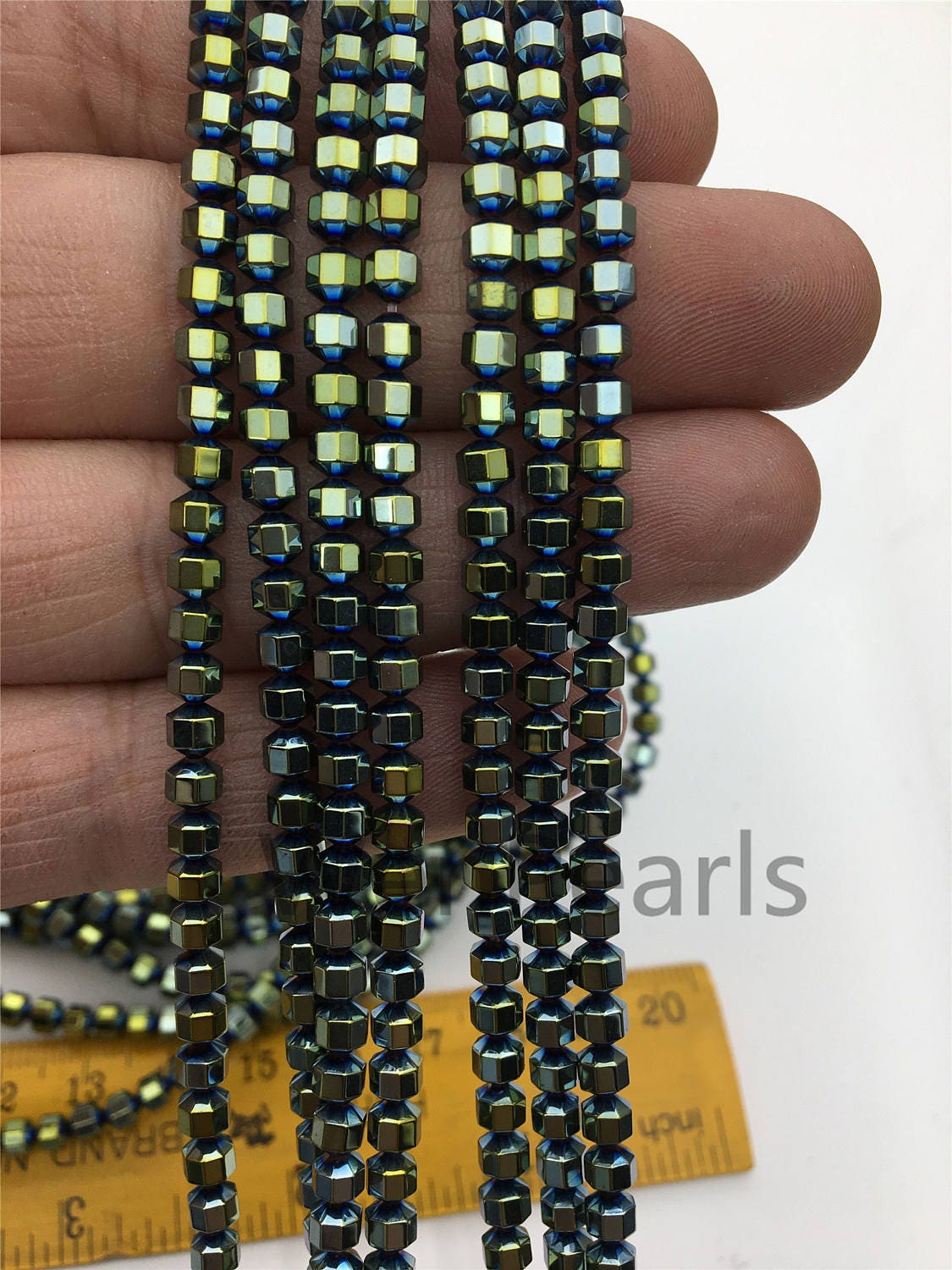 Hematite Green,faceted hexagon beads,AAA, 102 beads,15.5 inches,G50-OTH4-002-1