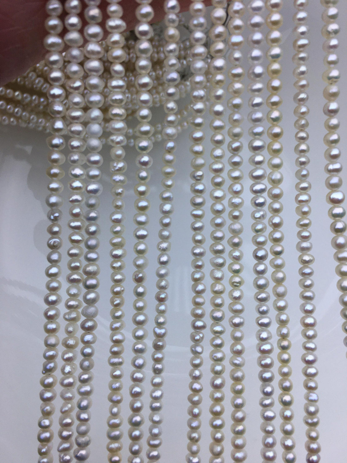 AA 3.5-4mm tiny button potato freshwater pearls,Rondelle pearl Beads,ivory freshwater pearl,loose strands,SM3-2A-1