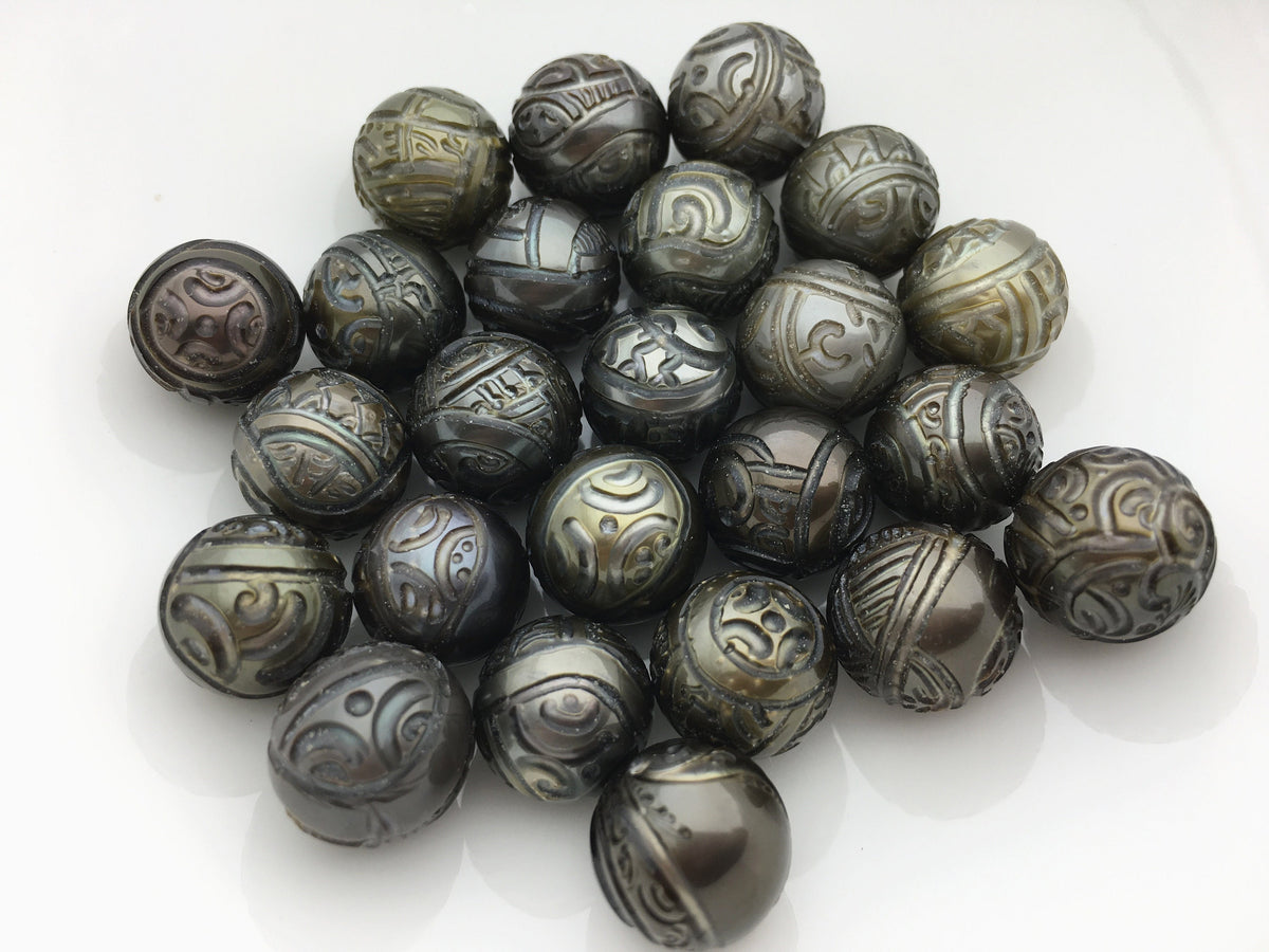 1pc AAA 11-14mm Round Carved Tahitian Pearl - Hand Carved - Tattoo Tahitian Pearls, carved pearls, flower designs,CAC-FLW-9-1