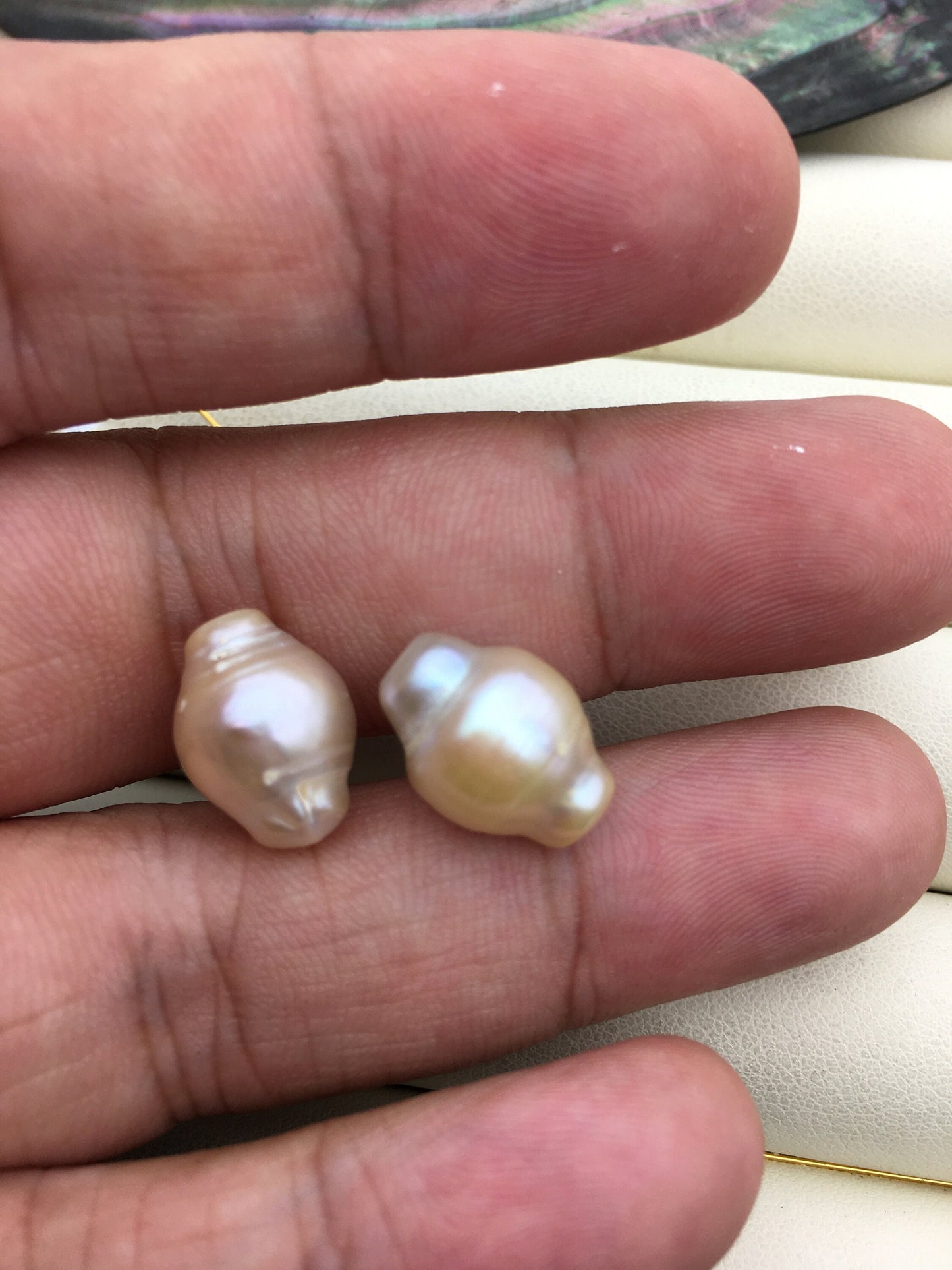 2pairs AA 11-12mm White baroque Freshwater Pearl loose Beads Pair,0.8mm through hole,ZS-103-37-18