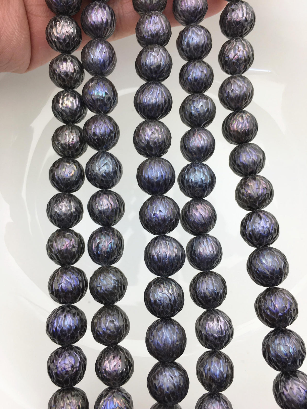 15.5'' AAA 11-13mm Black Round Carved Freshwater Pearl - Hand Carved - CAC-T24