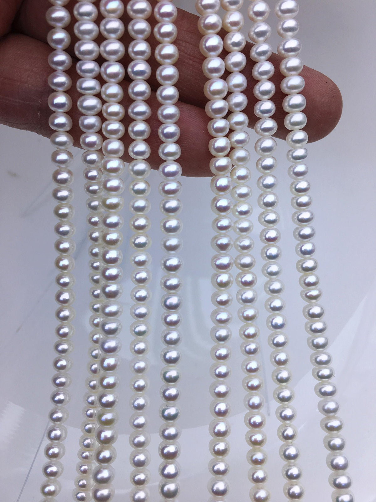 AAA 4-4.5mm tiny White button round freshwater pearls,Rondelle pearl Beads,white freshwater pearl,loose strands,SM4-3A-43