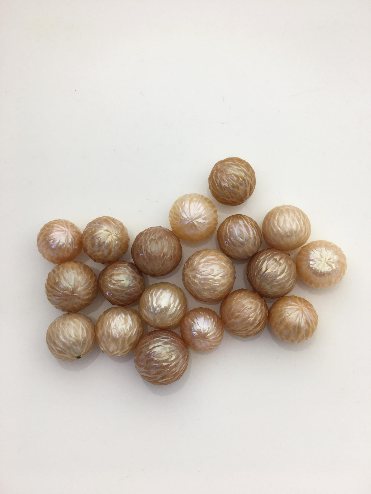 19pcs AAA 11-14mm orange round Carved Freshwater Pearl - no hole - Hand Carved - CAC-T2