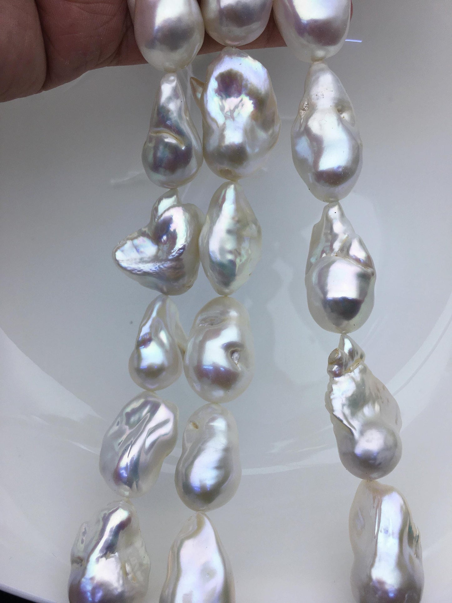 15.5'' AA 14-18mm white long flame ball pearl,FL15-2A-5-102