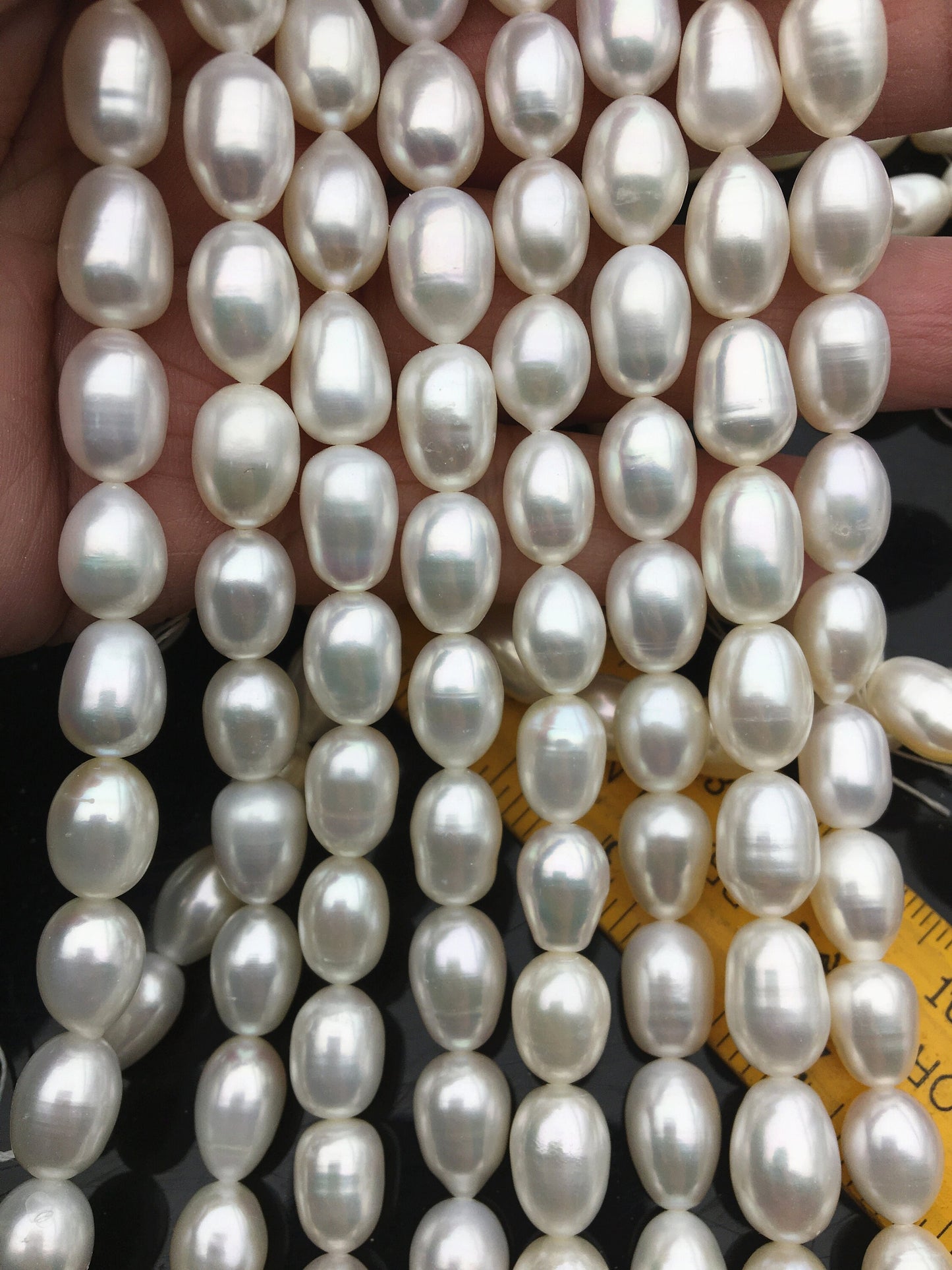 AA+ 8.4-9.3x11-13.5mm long rice Freshwater pearl,for leather pearl necklace,Cultured pearl,white oval pearl necklace,LR9-3A-90