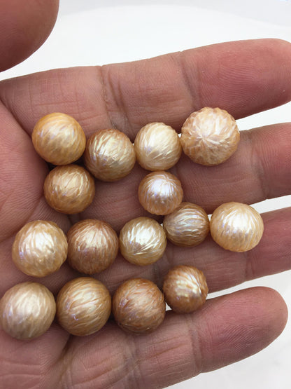 19pcs AAA 11-14mm orange round Carved Freshwater Pearl - no hole - Hand Carved - CAC-T2