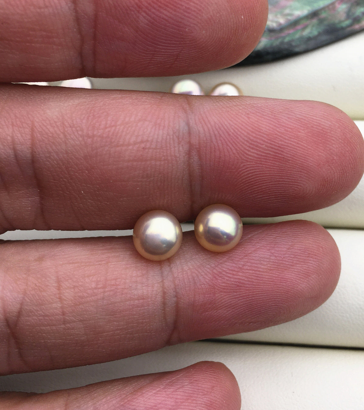 1 pair AAA 7-7.5mm Natural Golden Color Pearl earrings,stud pearl earrings,Sterling Silver,Wedding,Happiness,bridal,birthday,SE1-029