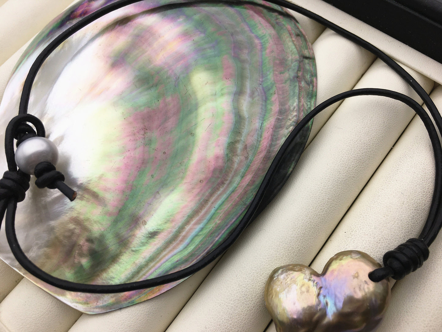 big gray bronze baroque pearl and leather necklace,valentine's day,Le1-067