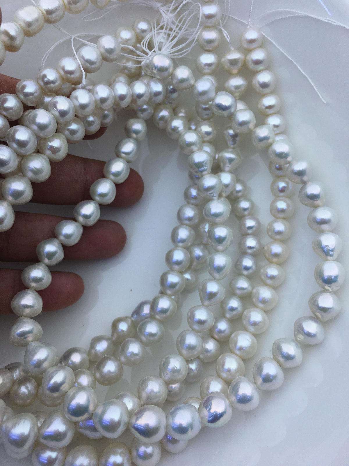 AA+ 9-11mm white button round Edison Freshwater Pearl,ED12-2A-5-58