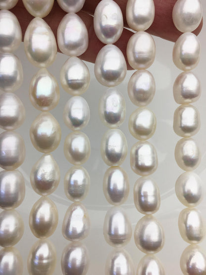 AA+ 9.3-11mm white long rice freshwater pearls,LR11-T2