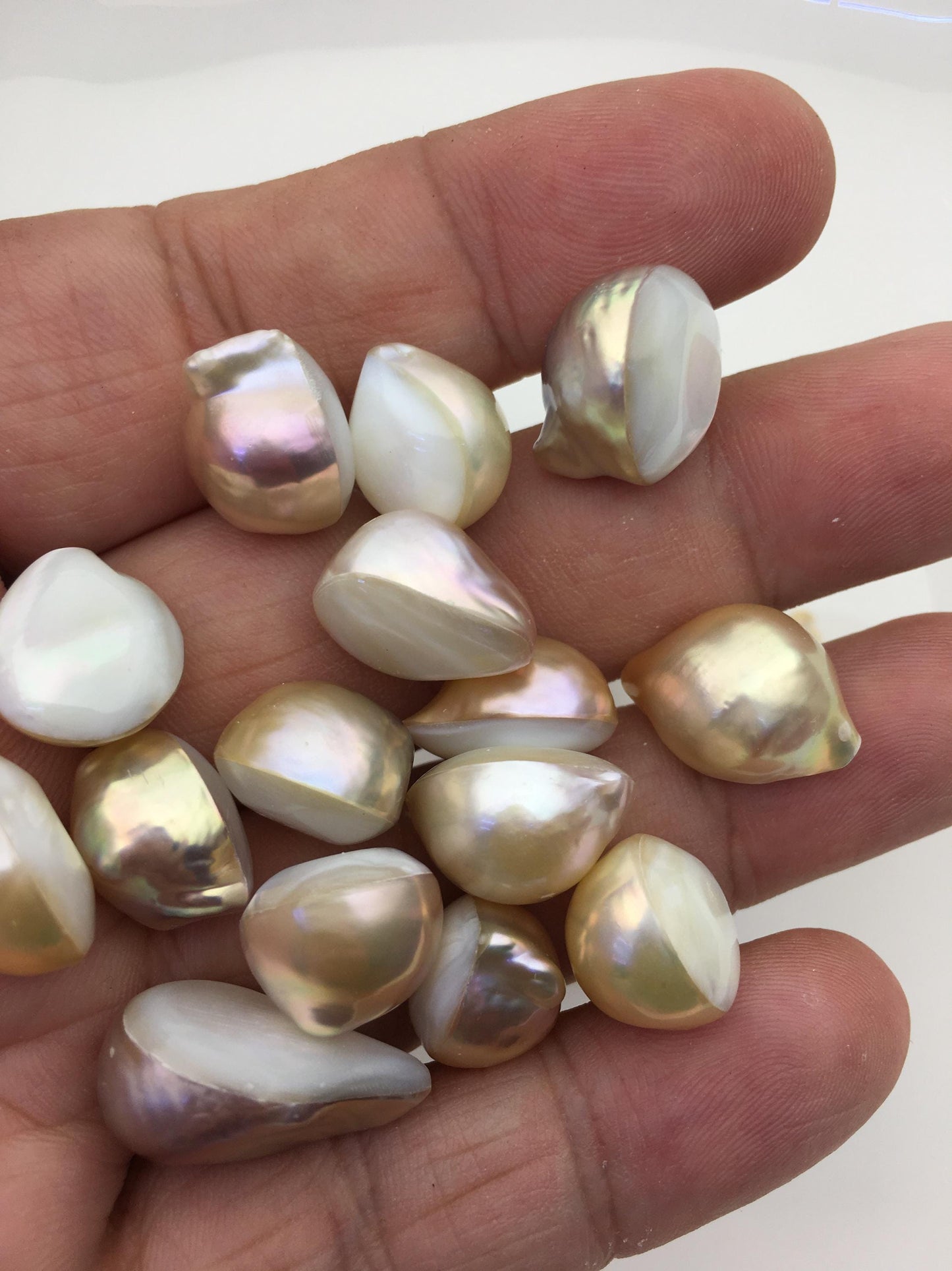 20pcs AAA 12-14mm Baroque Mabe Natural Rainbow Freshwater Pearls,no hole,MB-T1