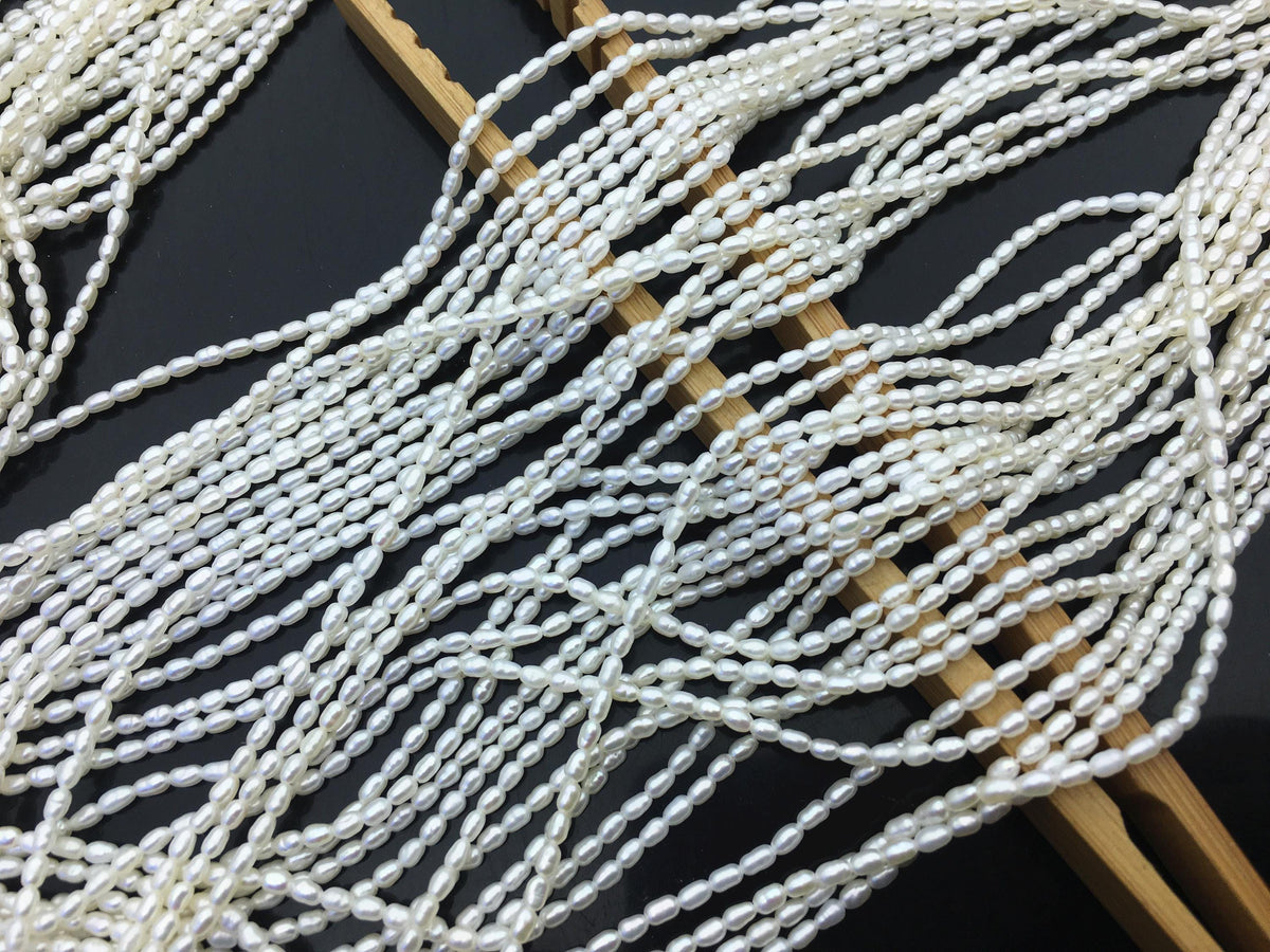 AAA 2-2.2x3-4mm white rice pearls,genuine pearl,Cultured pearl,diy pearl beads,LR2-3A-27