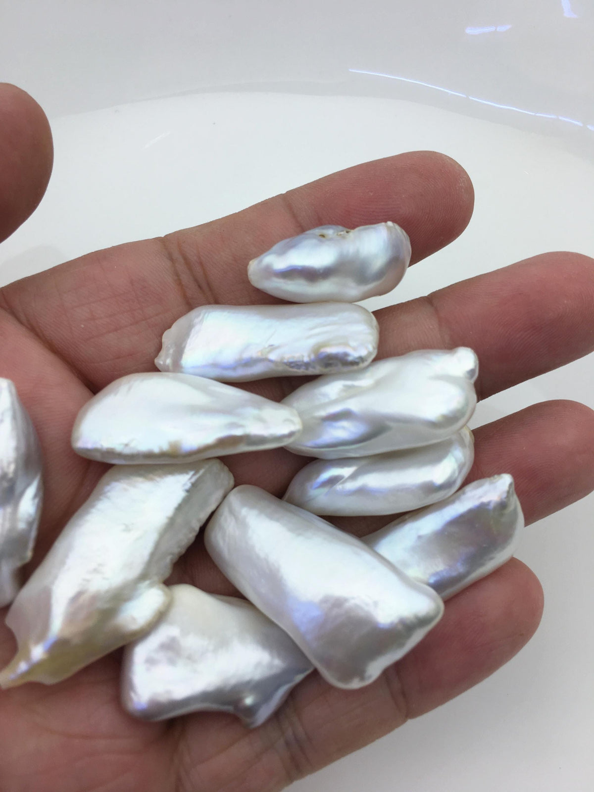 12pcs AAA 11-16mm white thick biwa keshi Freshwater Pearls, no hole,ZS-80-1-37