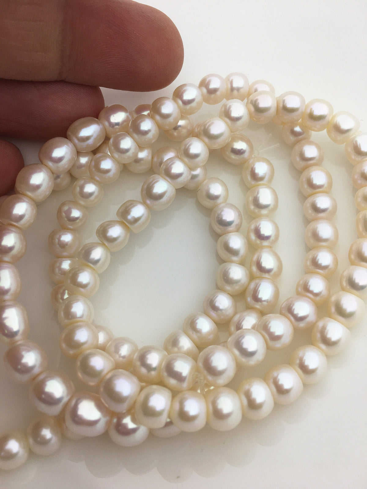 1pc AAA 7'' 6.4-7mm white Rice button round Freshwater pearl Elastic string Bracelet,B8-T11