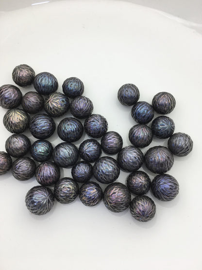Shine!1pc AAA 11-15mm deep blue black Round Carved Freshwater Pearl - no hole - Hand Carved - CAC-FLW-8-5