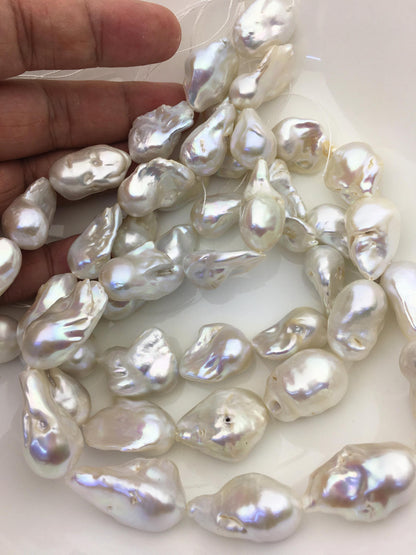 15.5'' AA 14-18mm white long flame ball pearl,FL15-2A-5-102