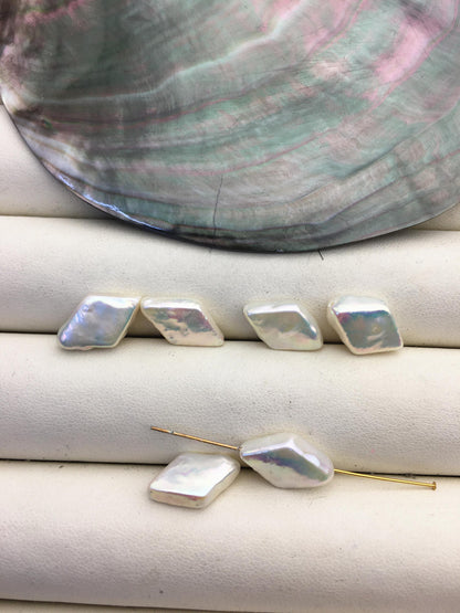 2 pairs AA+ 9-10mm white rhombus diamond Shape Freshwater Pearl loose Beads Piar,wholesale,ZS-103-37-73