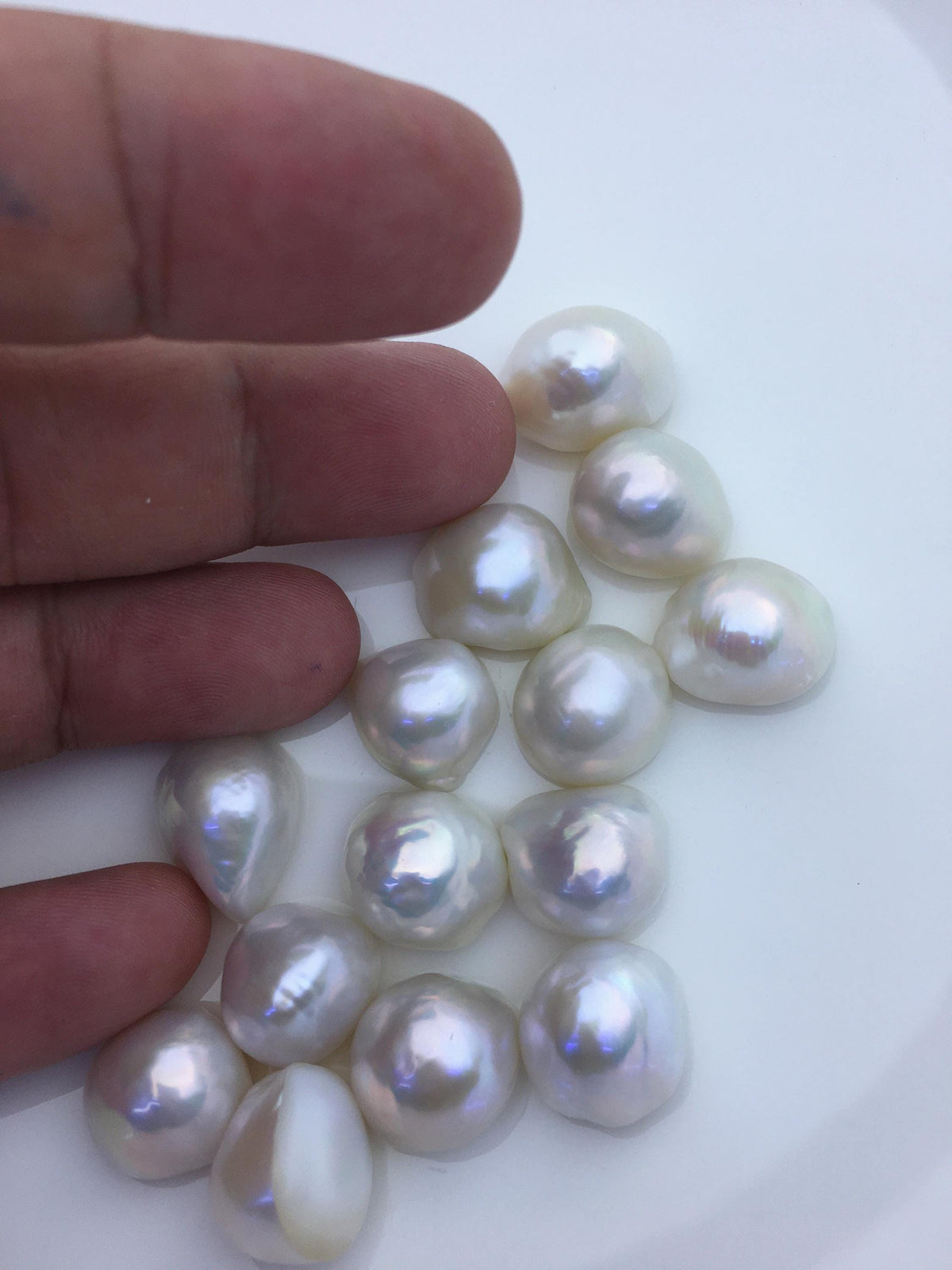 14pcs AAA 14-15mm White Baroque Mabe Freshwater Pearls,no hole,MB-T41