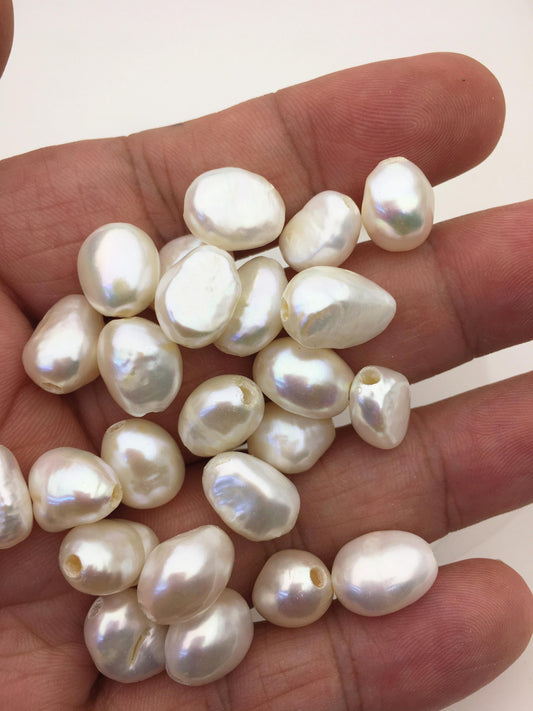 20pcs AA+ 10-11mm white nugget freshwater pearls,2.2mm large hole,cultured freshwater pearl bead string,20pcs,LM10-2A-19