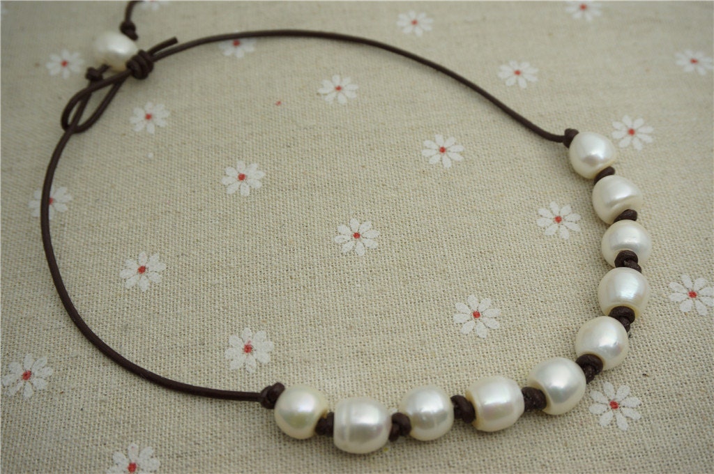 Big rice pearl necklace,whitefreshwater pearl necklace,Leather Pearl Necklace, Pearl Leather Necklace,White Leather Pearl necklace,Le1-096