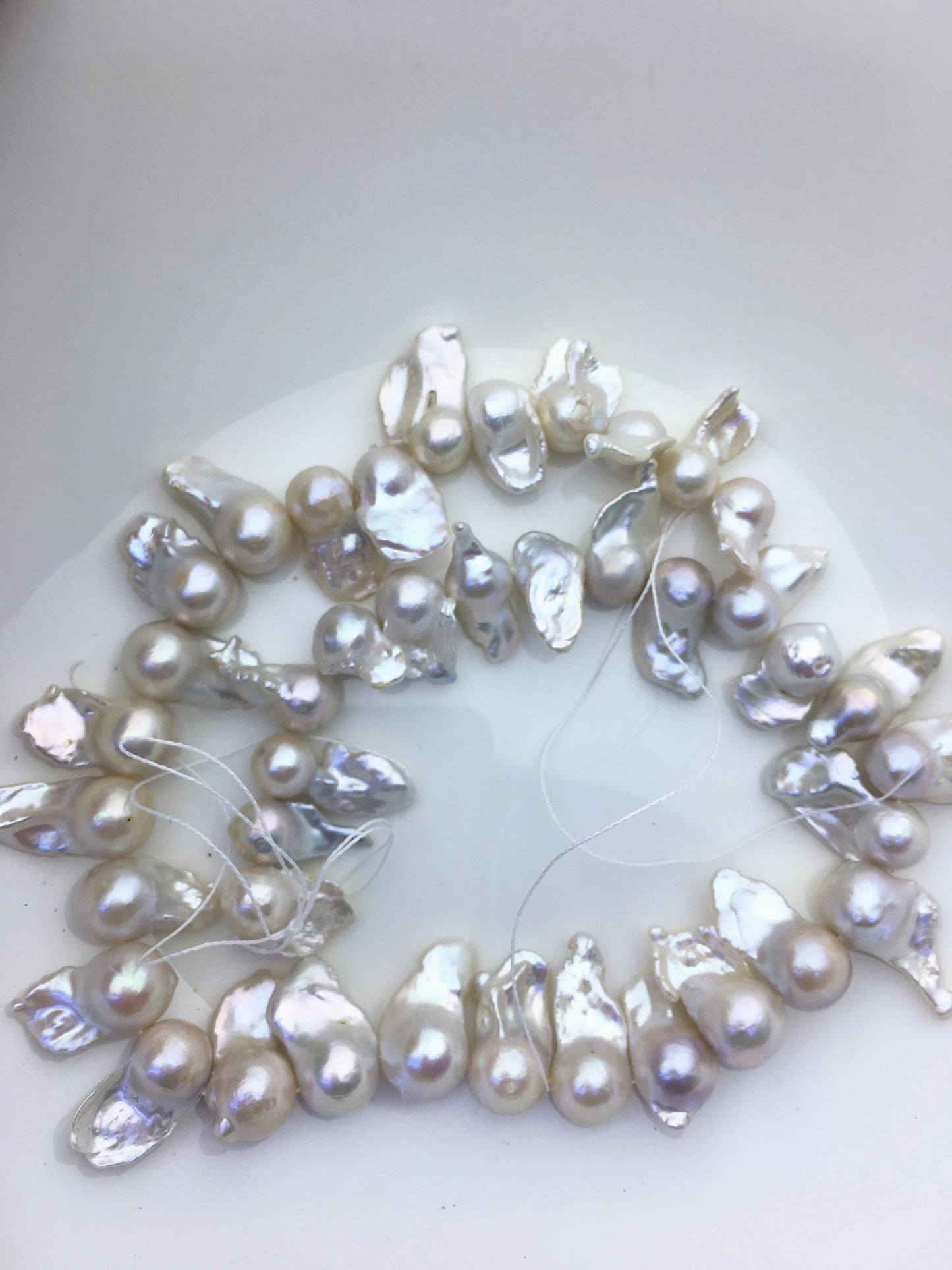 15.5'' AA+ 9-11mm white flame ball pearl,FL15-2A-5-4