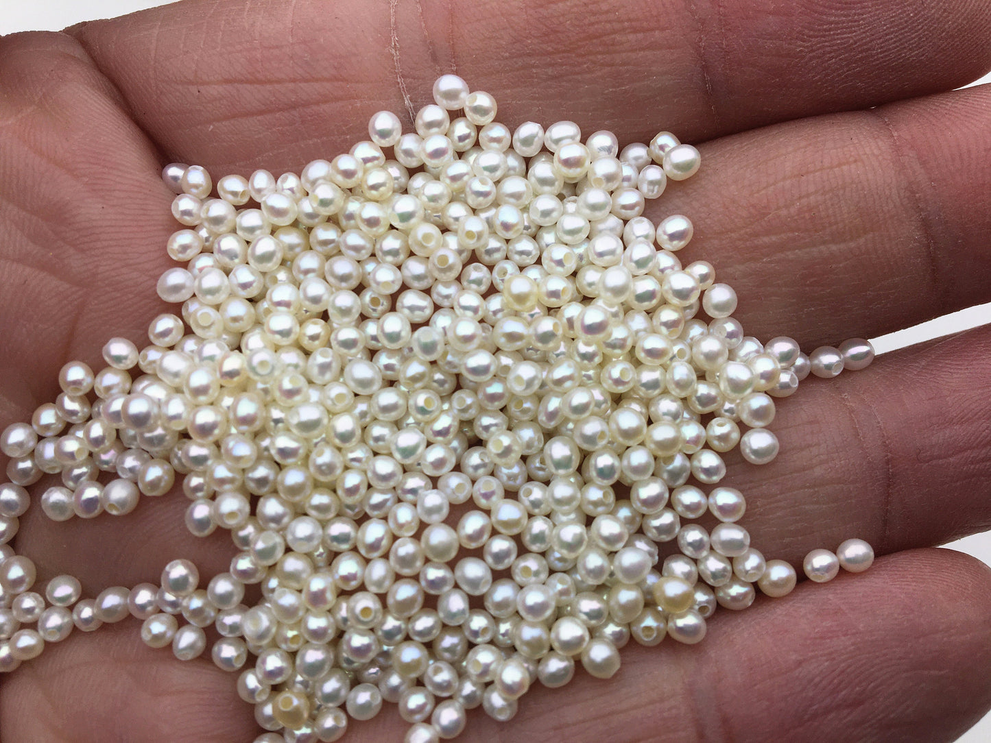30pcs AAA 2.5-2.7mm Oval near round freshwater seed pearls,0.8mm half hole,RP2-T7
