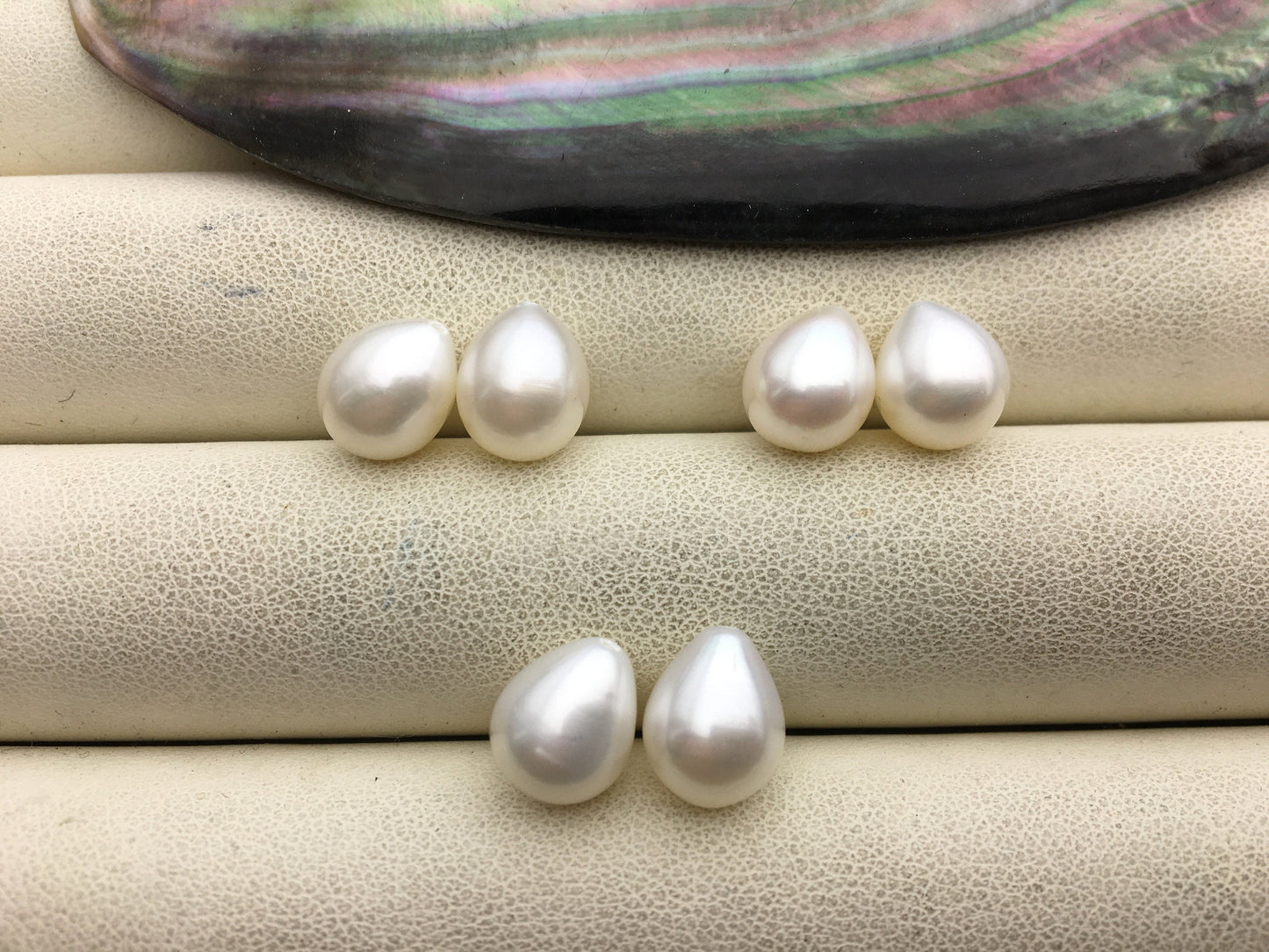 2 pairs 8.4-9mm white Short Teardrop freshwater pearls,for dangle pearl earrings,half hole,white rice pearls,LR9-T2