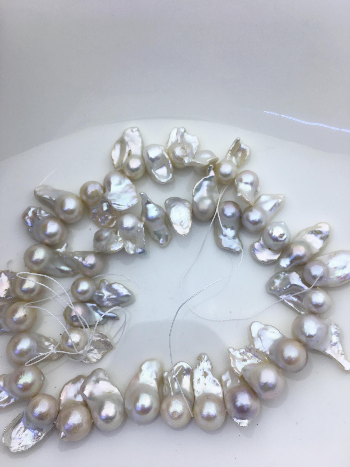 15.5'' AA+ 9-11mm white flame ball pearl,FL15-2A-5-4