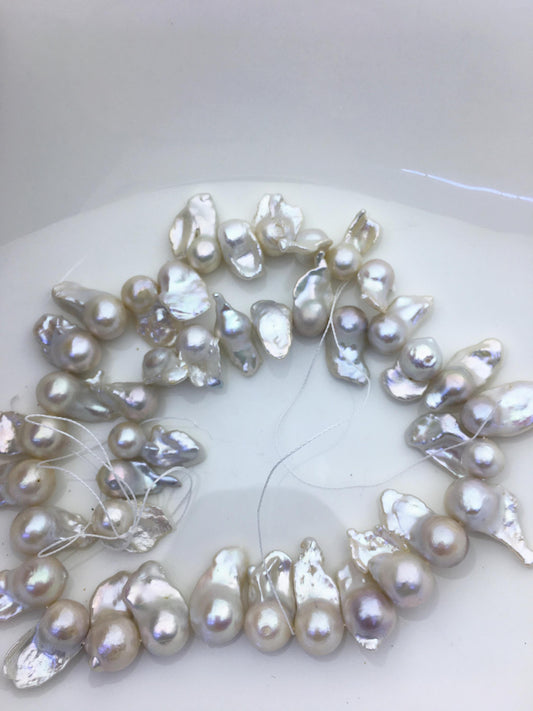 15.5'' AA+ 9-11mm white flame ball pearl,FL15-2A-5-4