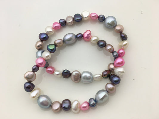 7'' AAA 5-8mm Mix Color Nugget Freshwater pearl Elastic string Bracelet,B8-T23