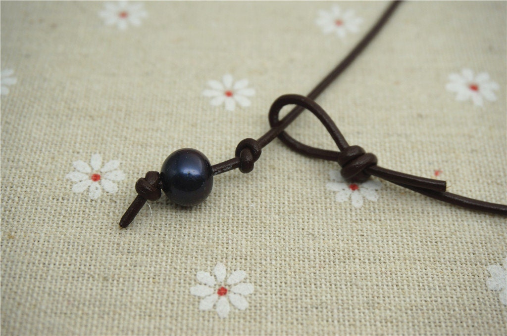 black pearl necklace,Freshwater pearl and leather necklace,Black pearl leather necklace,Pearl Choker,leather pearl necklace,Le1-016