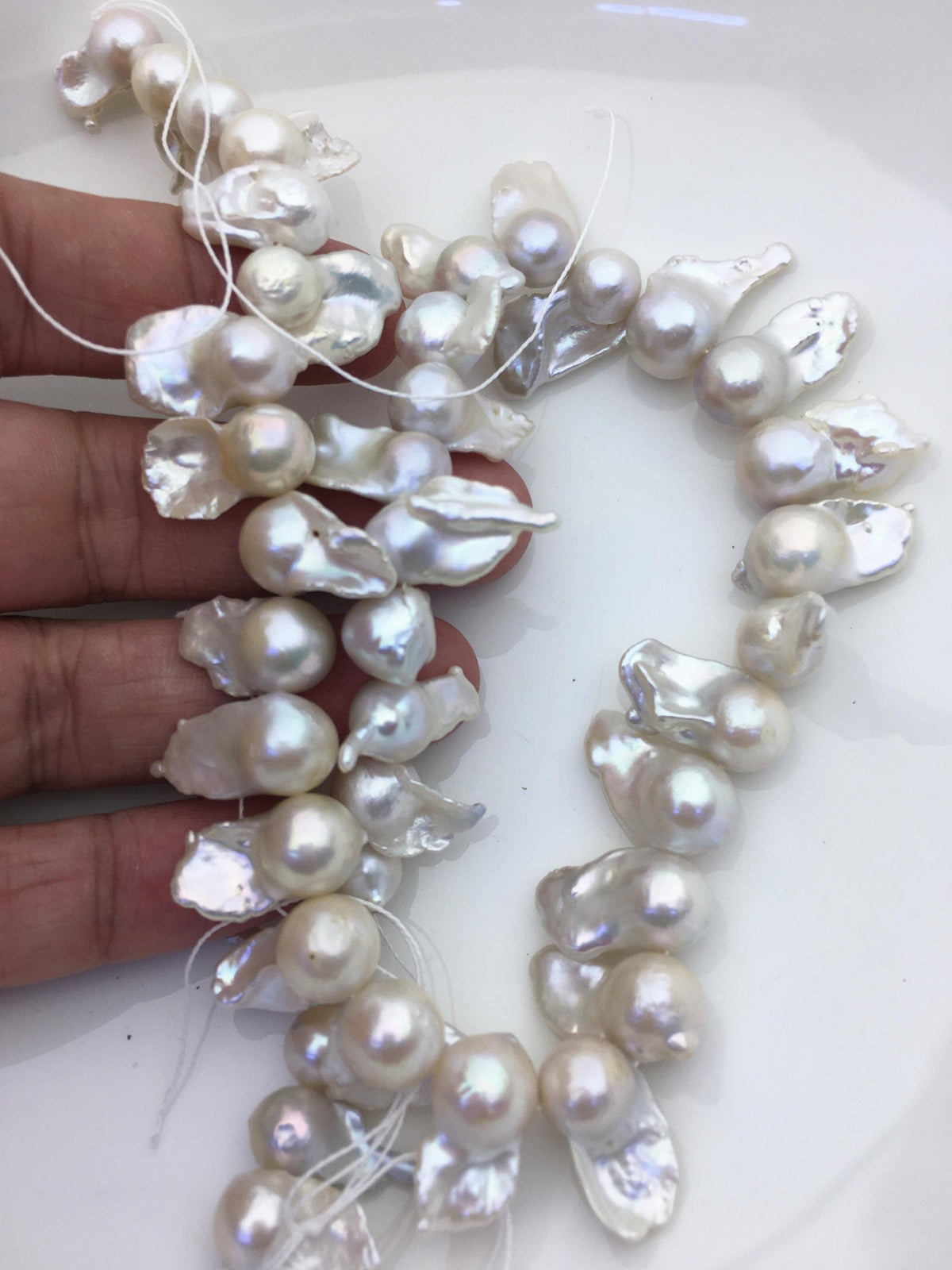 15.5'' AA+ 9-11mm white flame ball pearl,FL15-2A-5-4