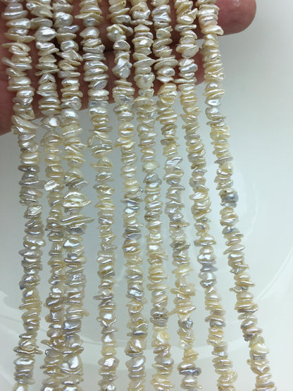 AAA/AA+ 5-6mm tiny white Keshi pearls,Center drilled,ZS-128-9