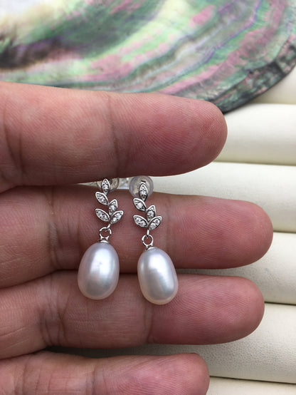 AAA 9mm White rice pearl Leaf cz stud earrings,S925 Sterling Sliver pearl earrings,pearl for women for girl,SE3-103