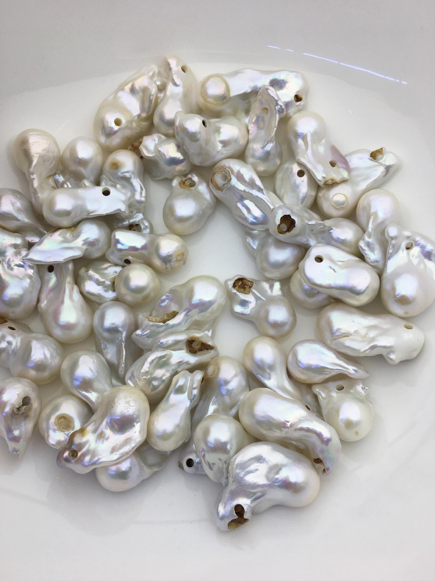 46pcs A 13-20mm white flame ball pearl,2.2mm large hole,FL15-T4-7