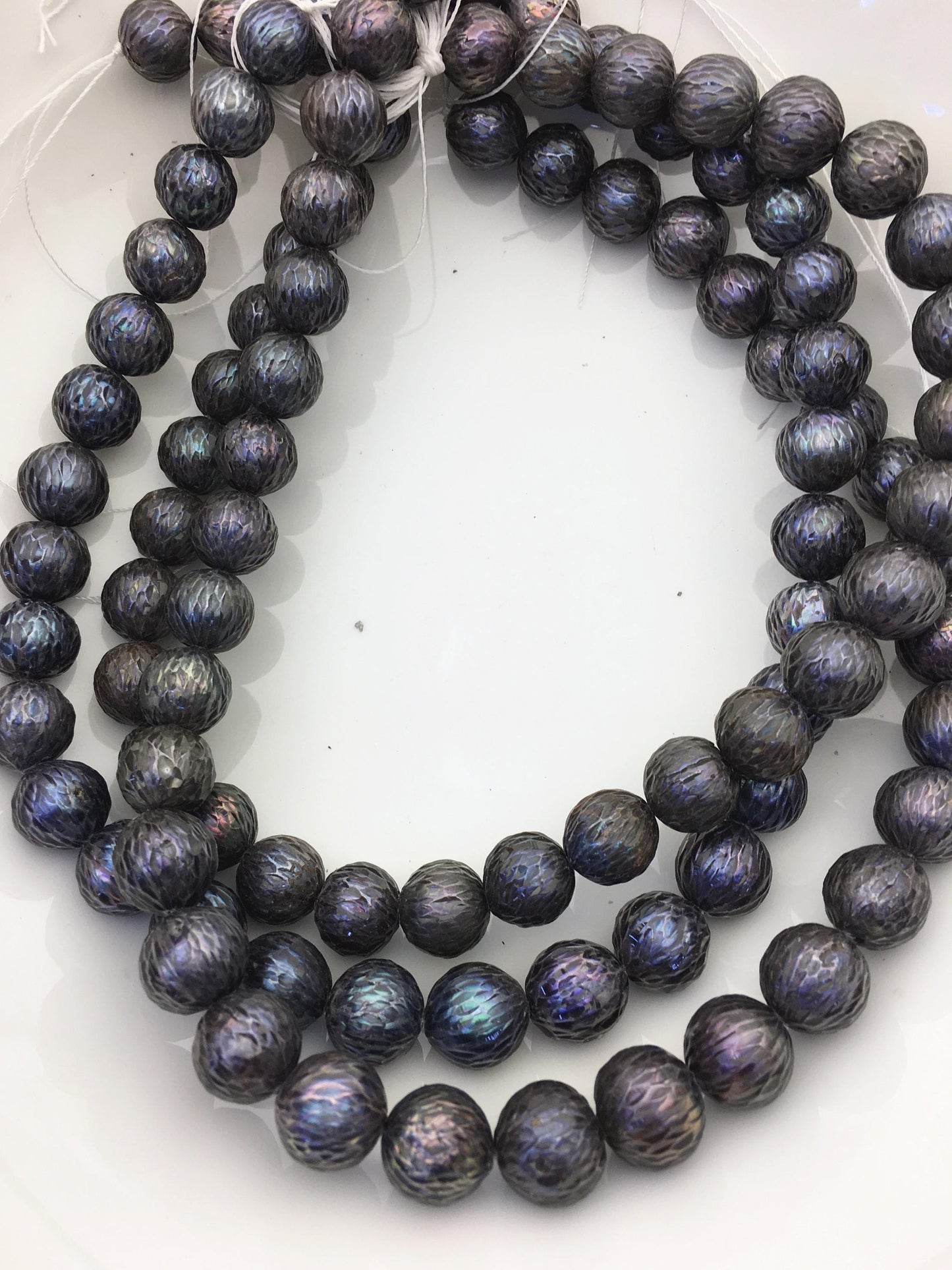 15.5'' AA 11-13mm Black Round Carved Freshwater Pearl - Hand Carved - CAC-T22