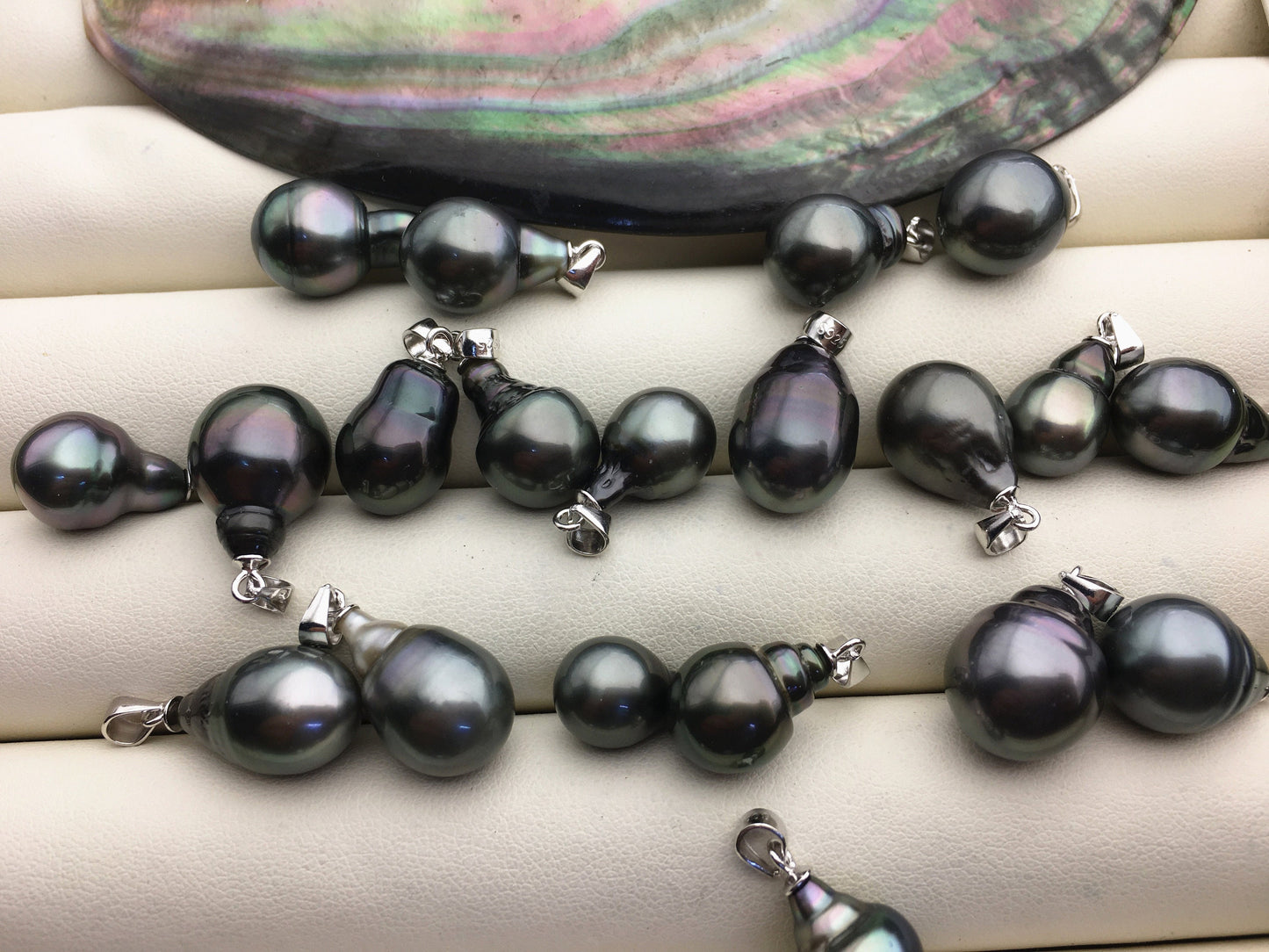1pc 8-12mm Teardrop Tahitian Pearl Pendant, Sterling silver Pendant,natural color sea pearl,pearl necklace - NC1-089