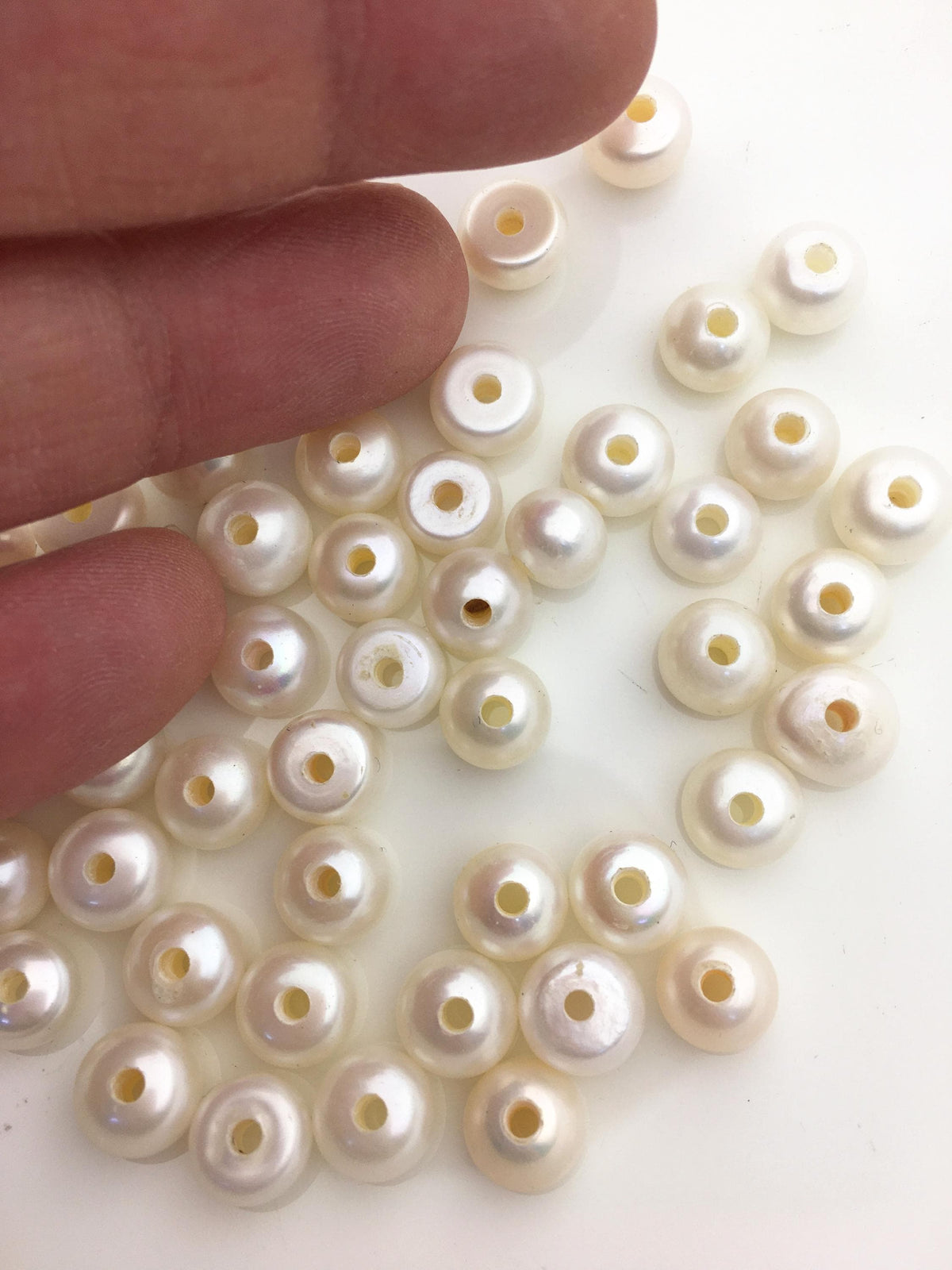 20pcs AAA 8-9mm white button round freshwater pearls,2.2mm large hole,Rondelle white pearl Beads,SM8-T1