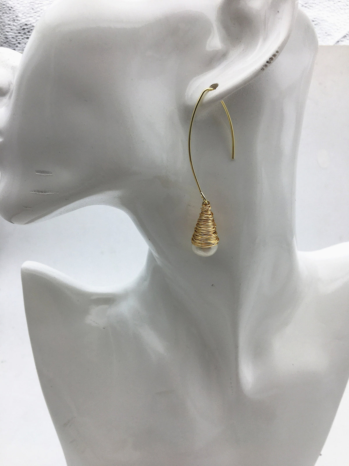 White Freshwater Pearl dangle earrings,earring with white Natural Pearl,SE3-120-15