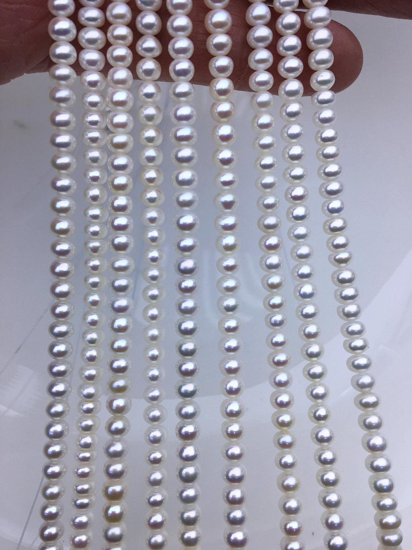 AAA 4-4.5mm tiny White button round freshwater pearls,Rondelle pearl Beads,white freshwater pearl,loose strands,SM4-3A-43