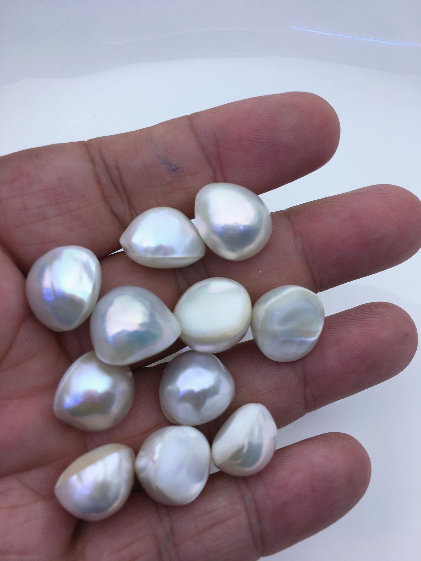 14pcs AAA 14-15mm White Baroque Mabe Freshwater Pearls,no hole,MB-T41