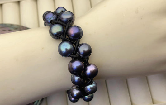 Two rows blue pearl bracelet,Leather Pearls Bracelet, Handmade Cuff,White Pearls on Brown Leather,Black leather bracelet,Le7-096